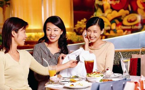 國慶節(jié)餐飲業(yè)群發(fā)短信
